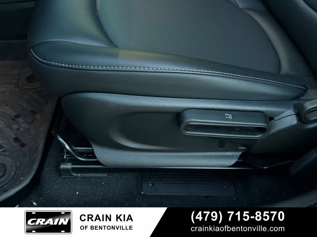 Used 2022 MINI Cooper Countryman FWD image 11