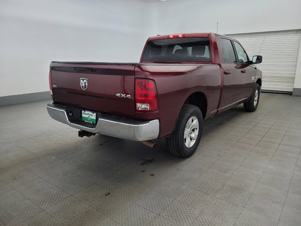 Used 2021 RAM 1500 Classic SLT image 9