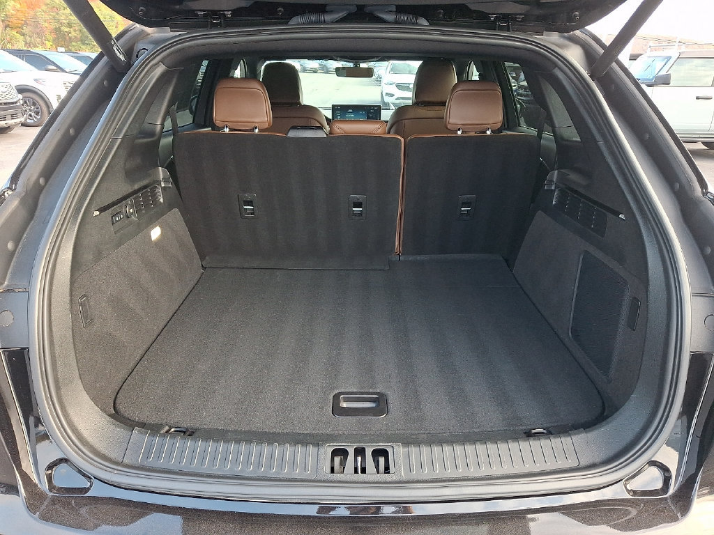 Certified 2022 Lincoln Nautilus Reserve AWD/4WD image 28