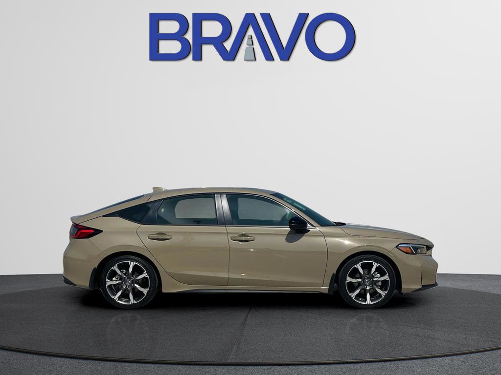 Used 2025 Honda Civic Sport Touring image 4