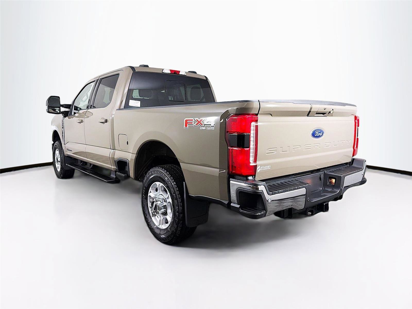 New 2026 Ford F350 XLT w/ XLT Premium Package image 5