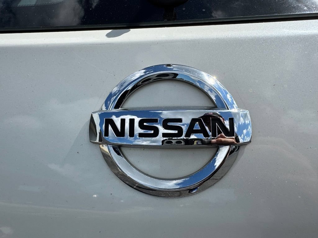 Used 2015 Nissan Rogue S w/ Convenience Package AWD/4WD image 13