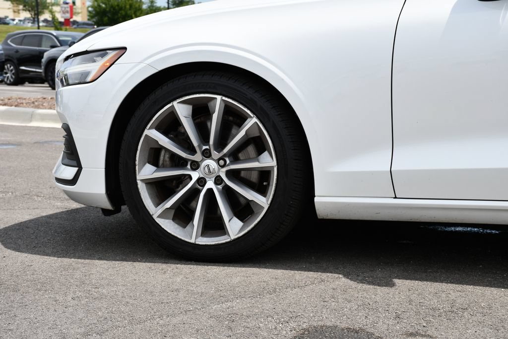 Used 2020 Volvo S60 T6 Momentum w/ Premium Package AWD/4WD image 12