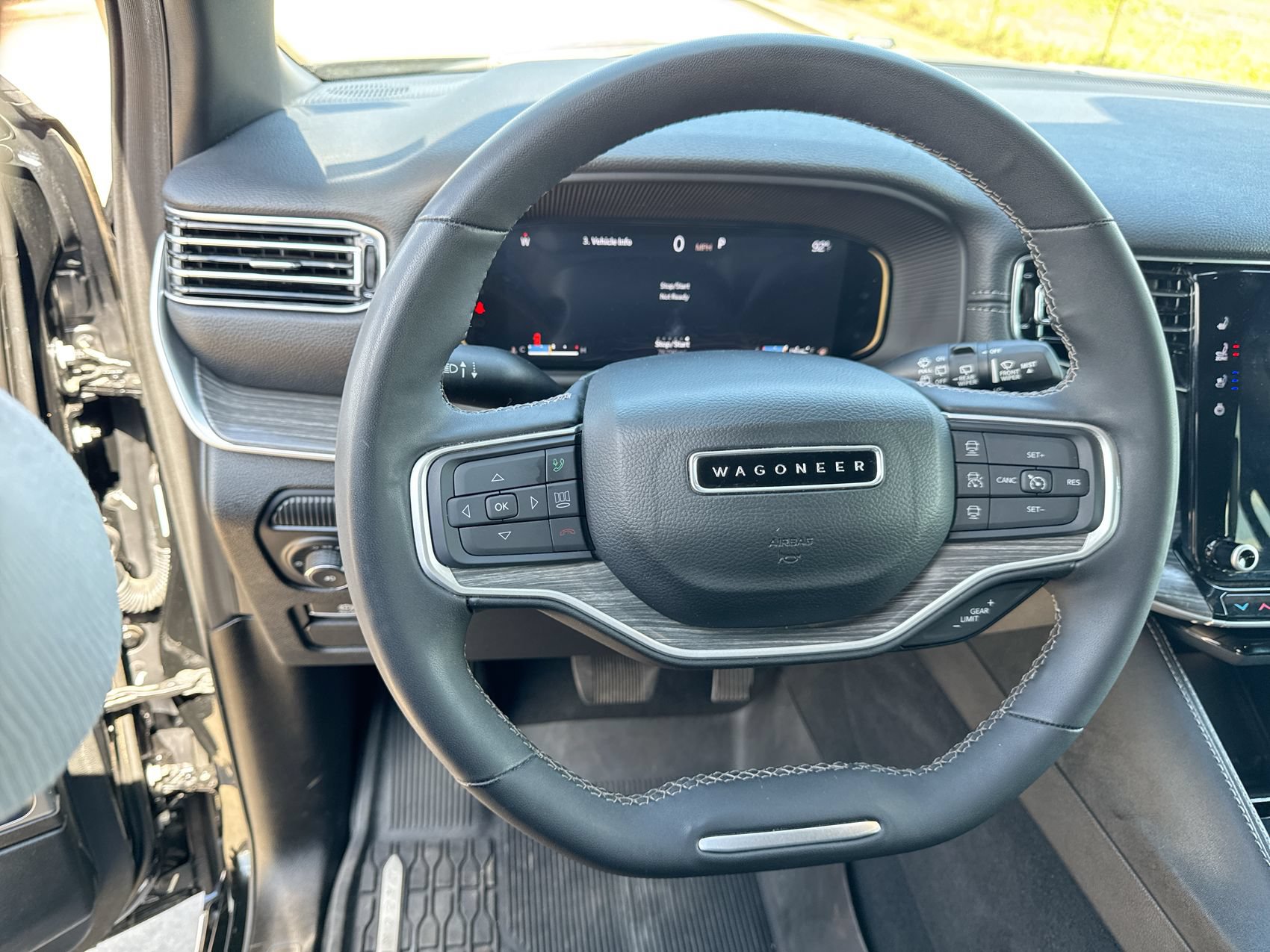Used 2024 Jeep Wagoneer Series II w/ Flexible Seating Group RWD image 14