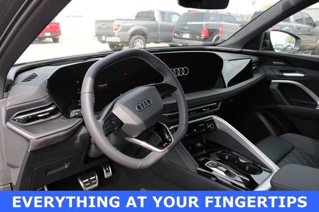 New 2025 Audi SQ5 Premium Plus AWD/4WD image 2