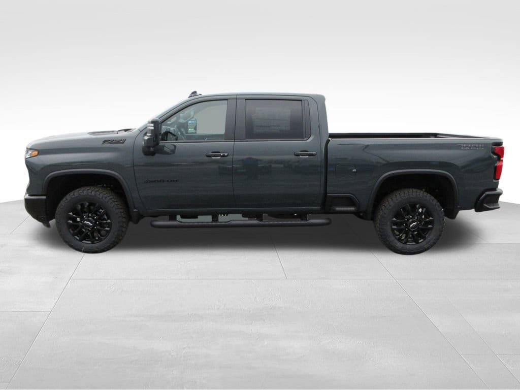 New 2026 Chevrolet Silverado 3500 LT w/ Trail Boss Package AWD/4WD image 3