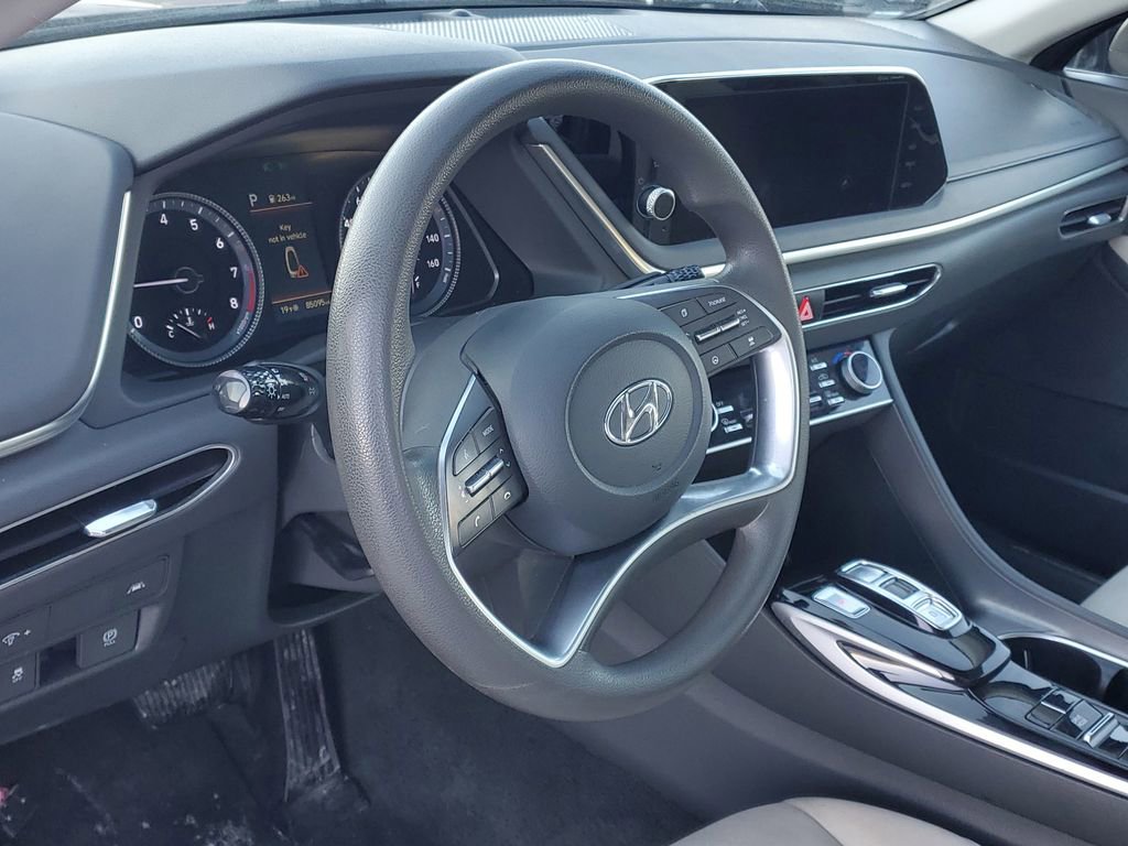 Used 2023 Hyundai Sonata SEL image 11