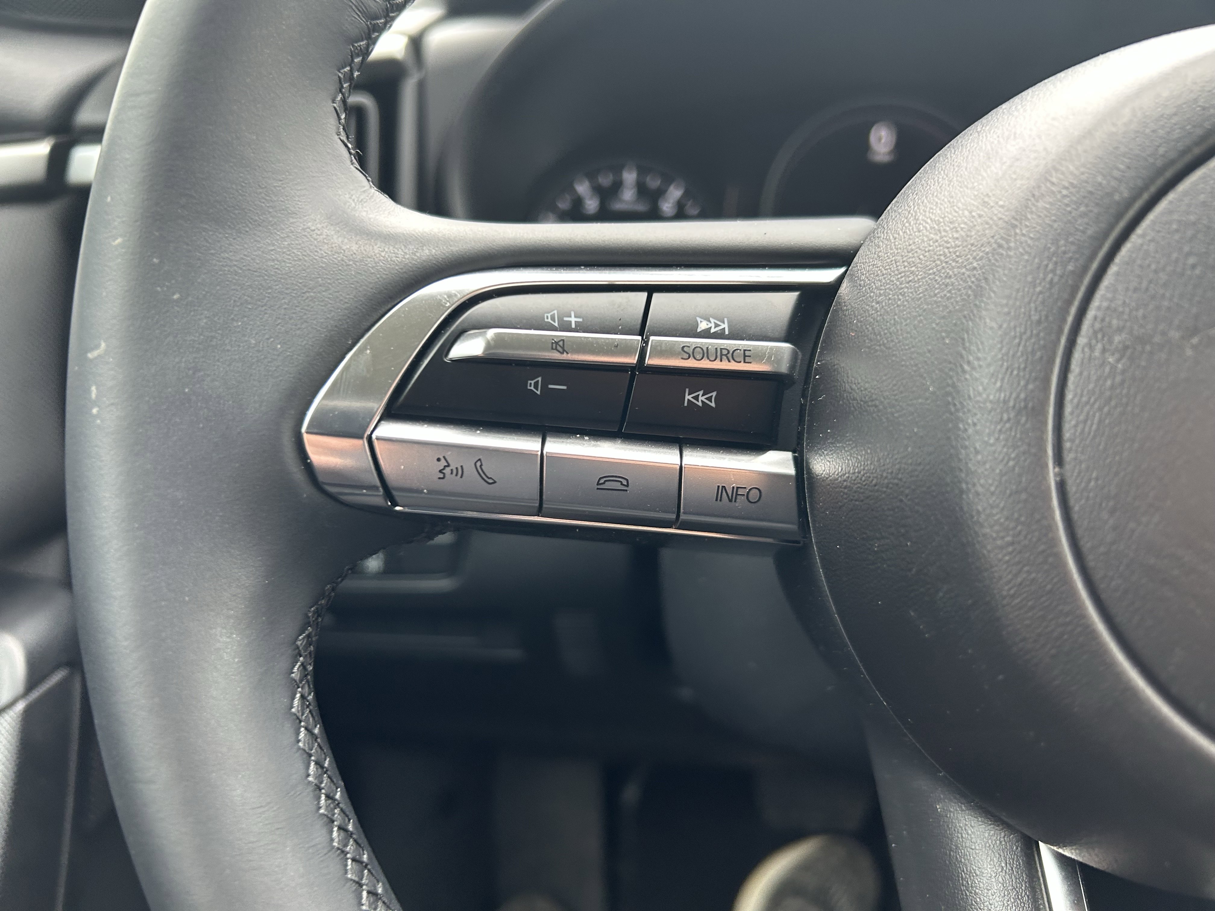 Certified 2025 MAZDA CX-50 AWD 2.5 S w/ Preferred Package image 19