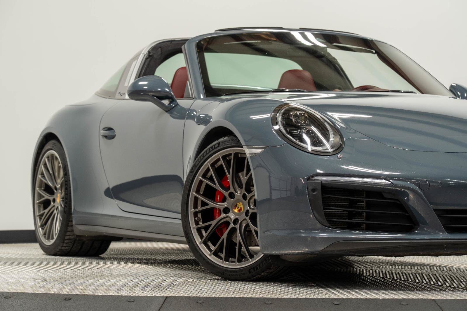 Used 2017 Porsche 911 Targa 4S AWD/4WD image 42
