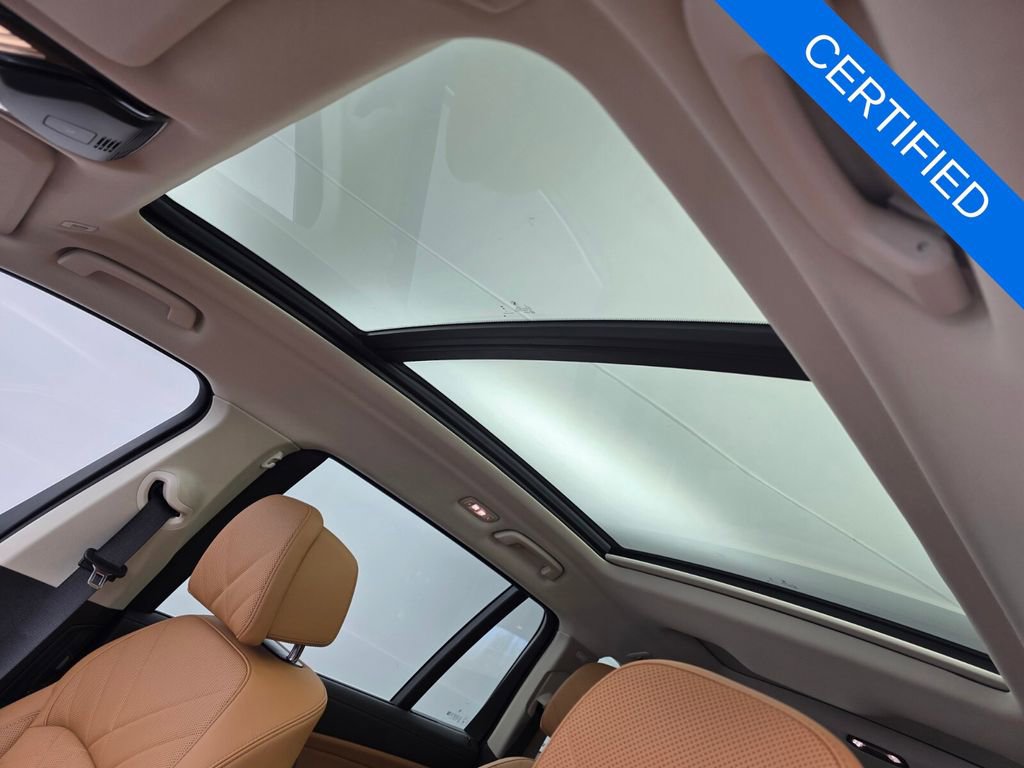 Certified 2026 BMW X7 xDrive40i image 12