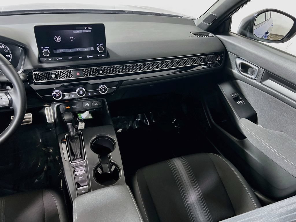 Used 2023 Honda Civic Sport image 20