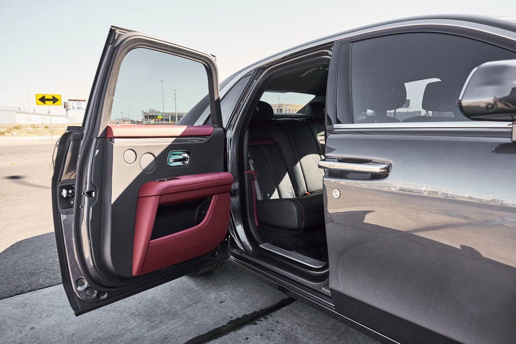 Used 2023 Rolls-Royce Ghost image 26