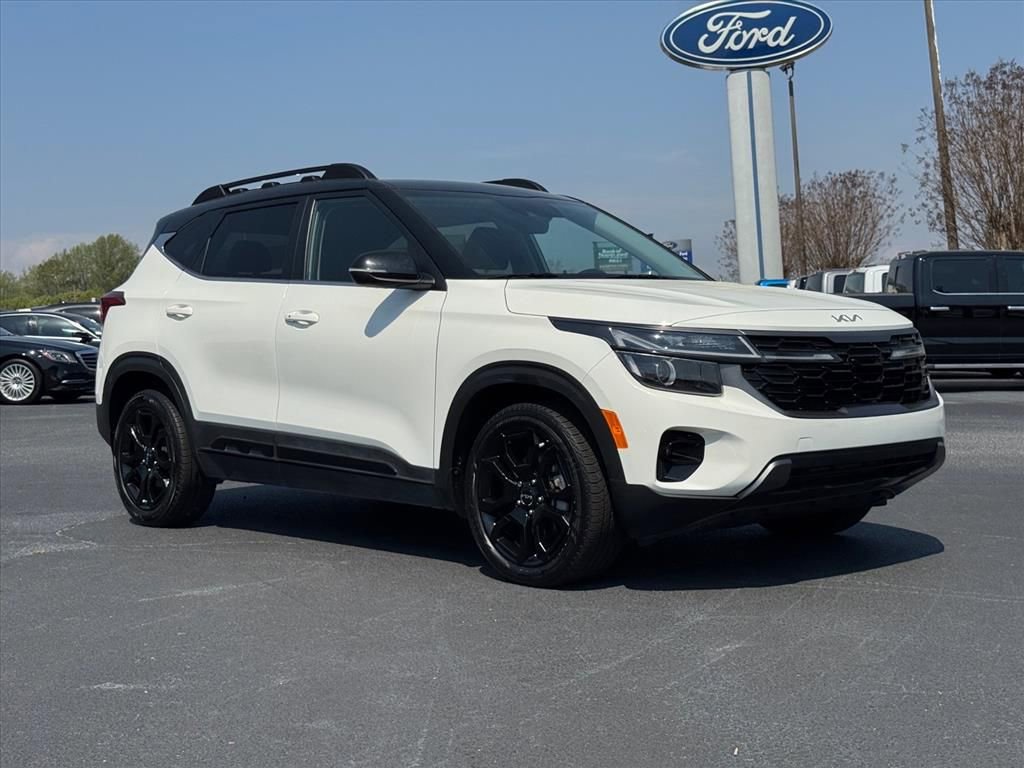 Used 2024 Kia Seltos X-Line image 2