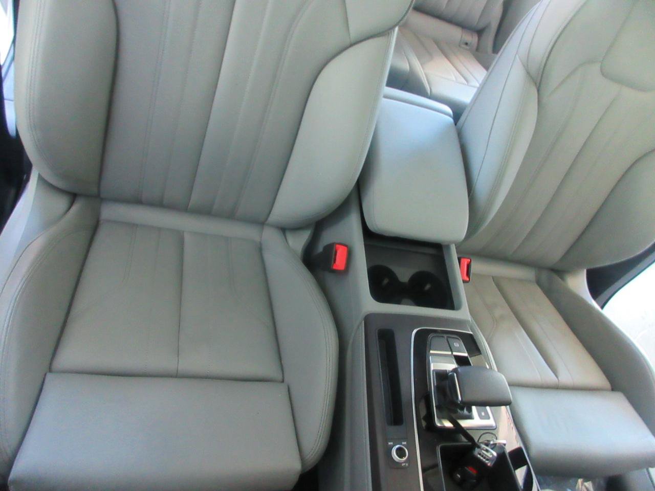 Used 2024 Audi Q5 2.0T Premium Plus w/ Premium Plus Package AWD/4WD image 32