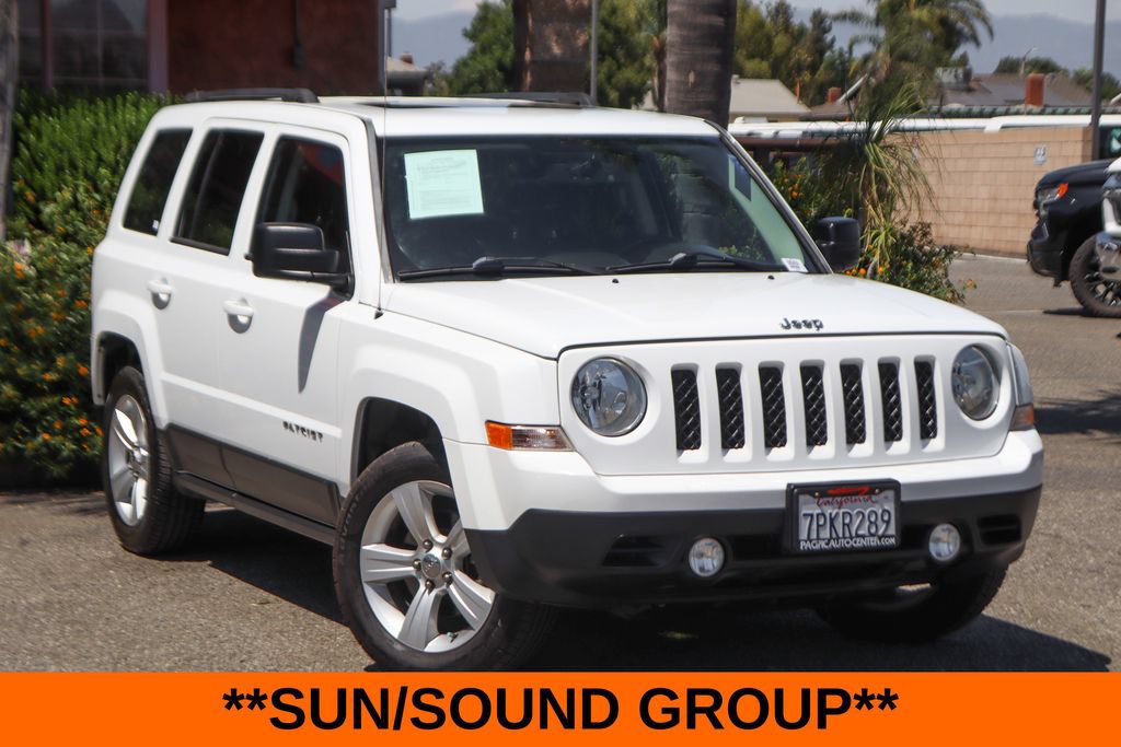 Used 2016 Jeep Patriot Latitude w/ Sun/Sound Group FWD image 2