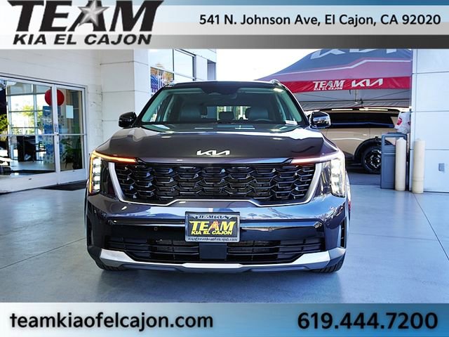 Certified 2025 Kia Sorento S w/ Panoramic Sunroof Package image 4