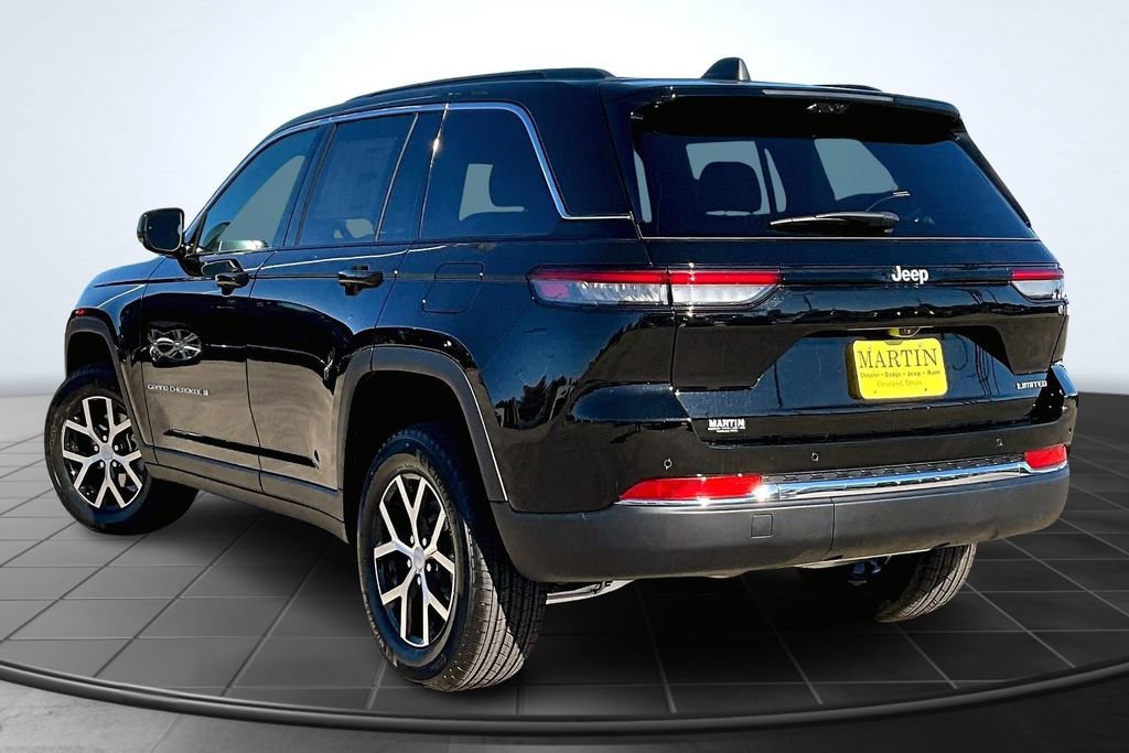 New 2025 Jeep Grand Cherokee Limited image 3