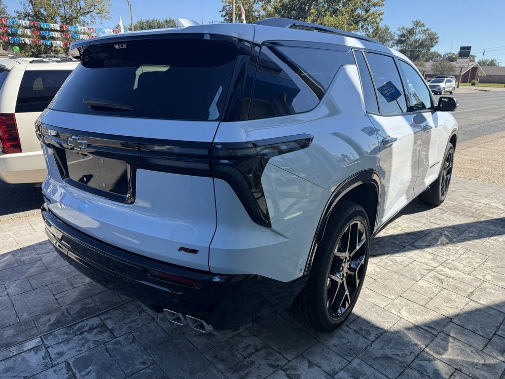 New 2026 Chevrolet Traverse RS w/ LPO, Floor Liner Package image 4