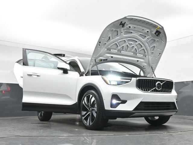 Used 2023 Volvo XC40 B5 Ultimate w/ Protection Package Premier AWD/4WD image 54