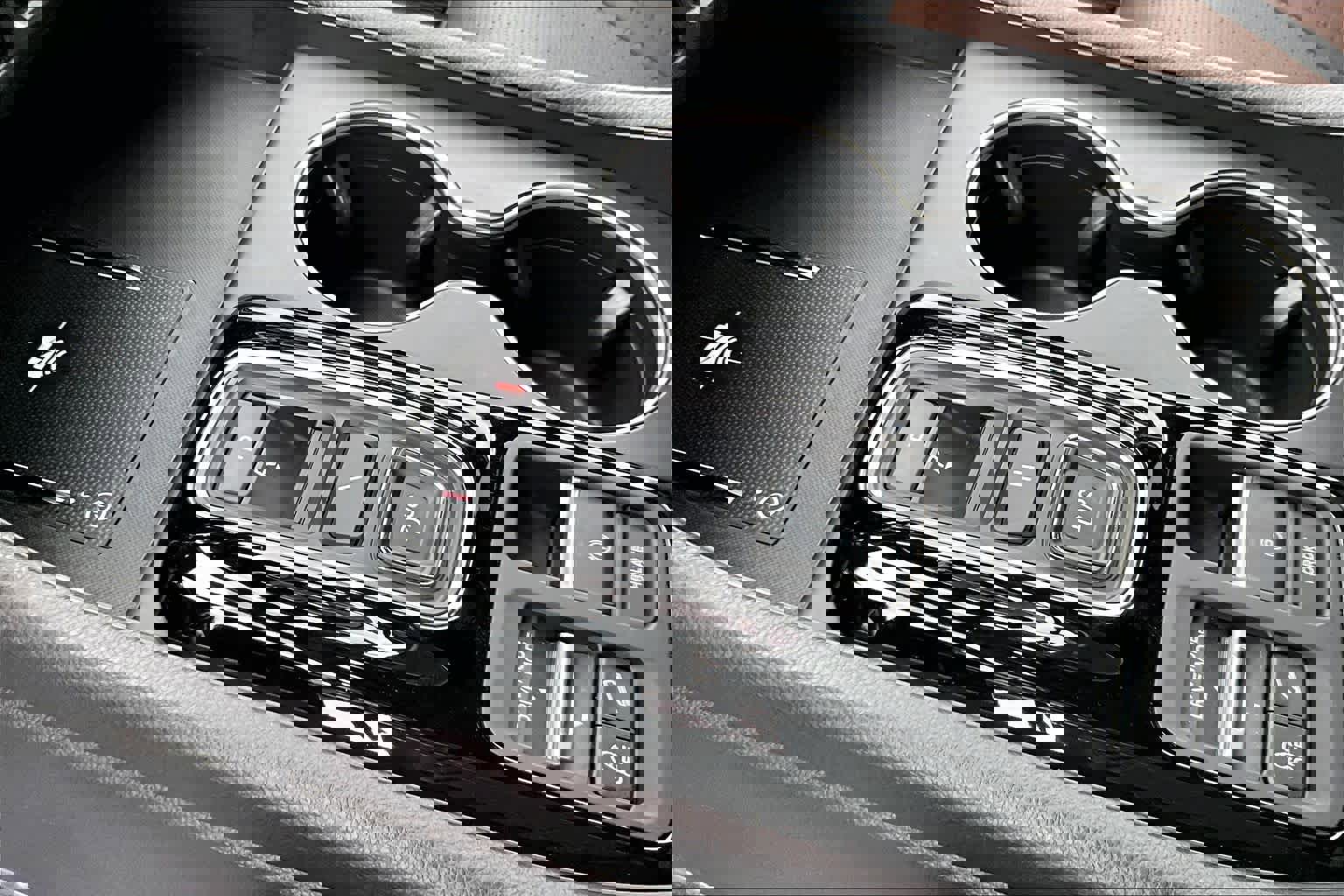 Used 2025 Honda Pilot Elite image 17