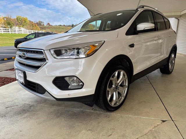 Used 2019 Ford Escape Titanium AWD/4WD image 9