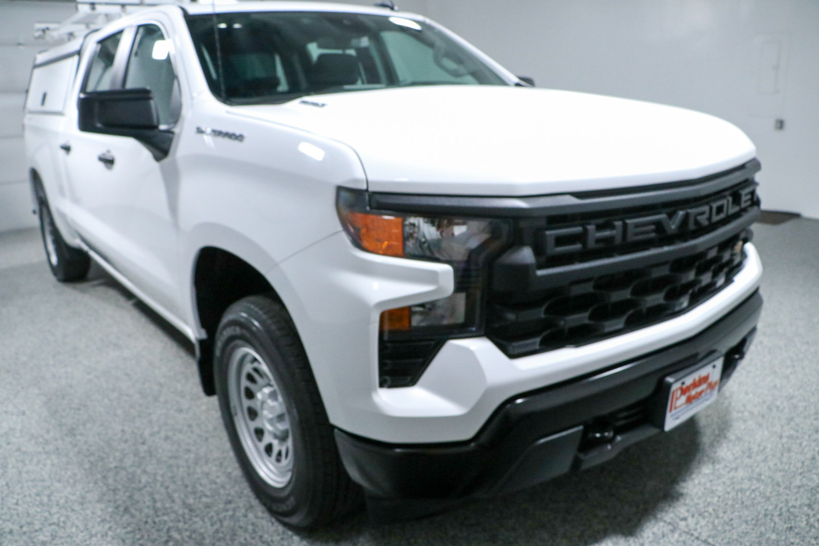 Used 2024 Chevrolet Silverado 1500 W/T w/ Trailering Package AWD/4WD image 5