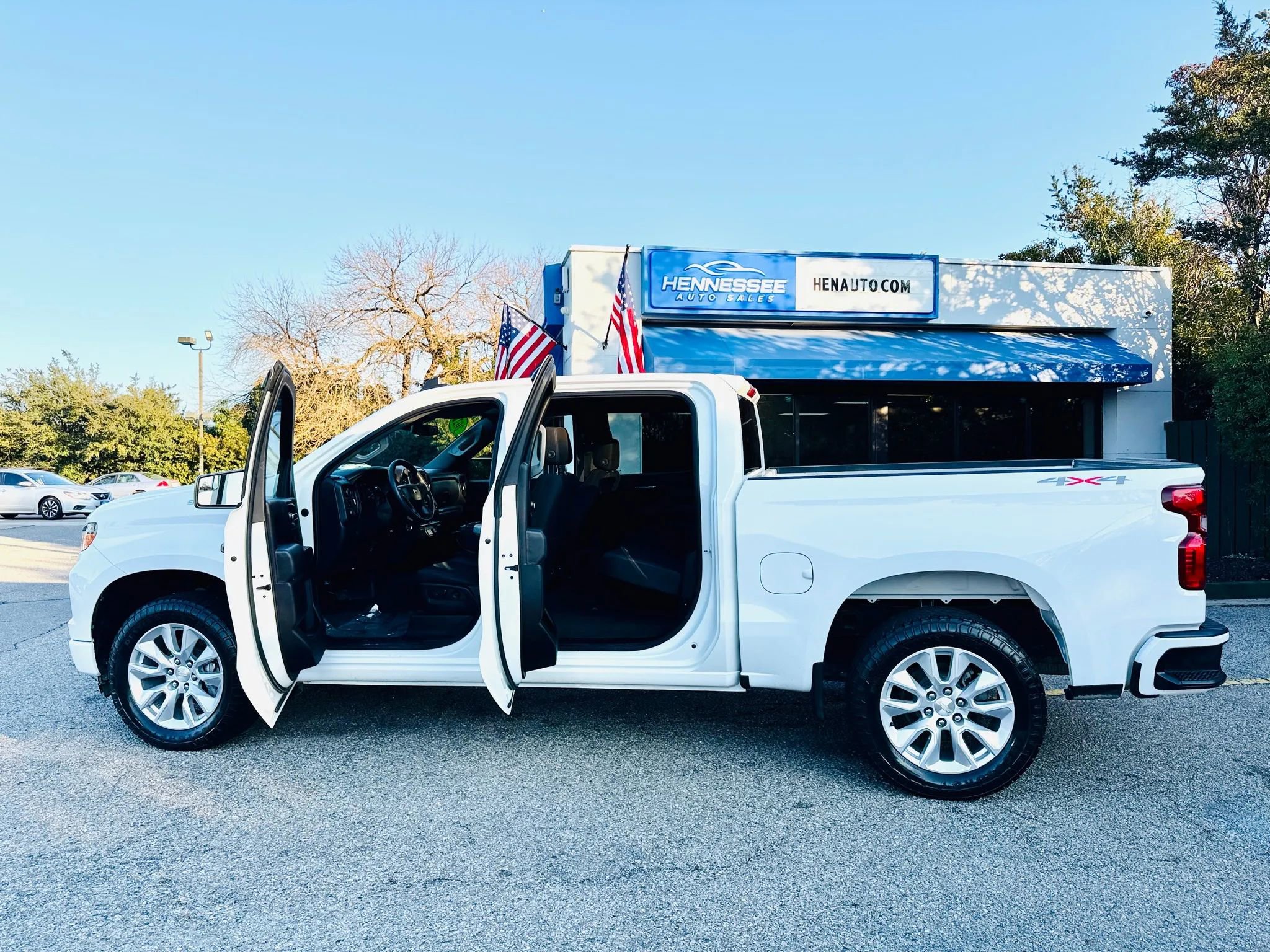 Used 2022 Chevrolet Silverado 1500 Custom image 22