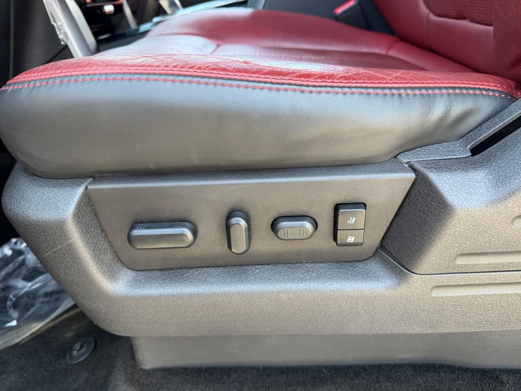 Used 2013 Ford F150 Limited image 16