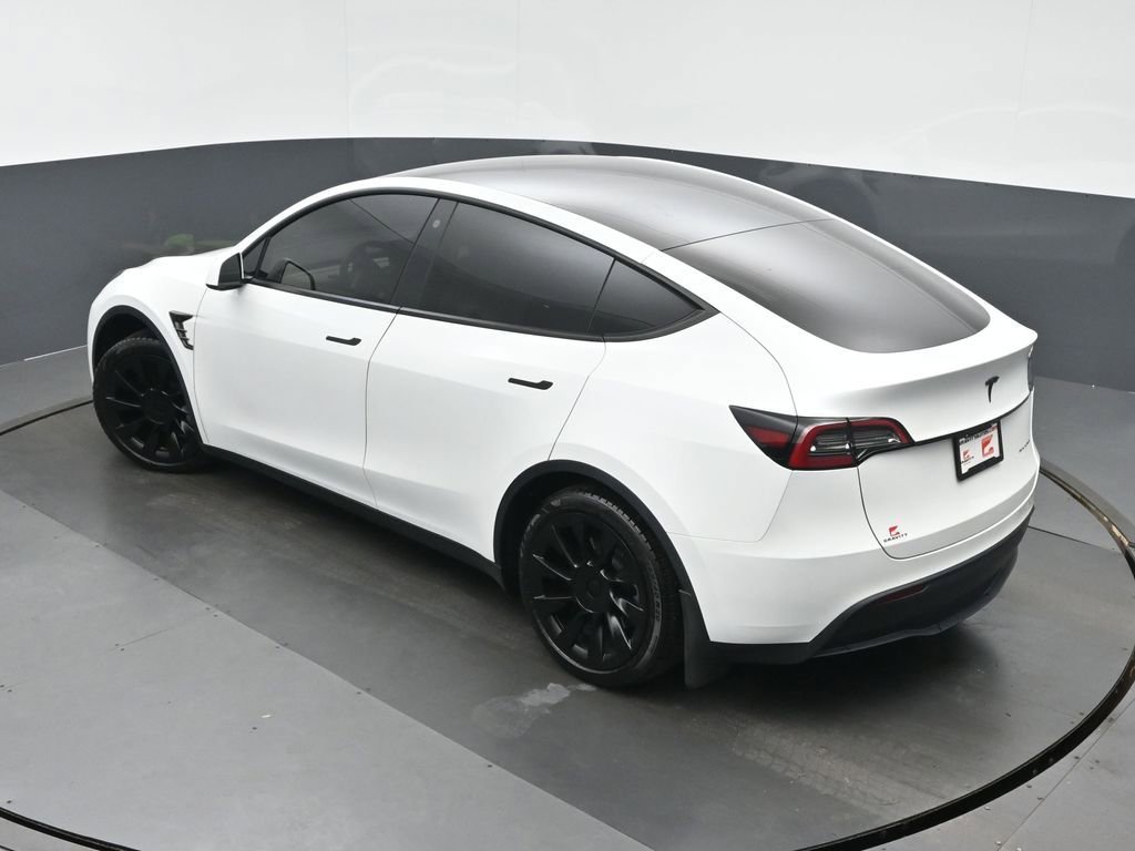 Used 2023 Tesla Model Y Long Range AWD/4WD image 33