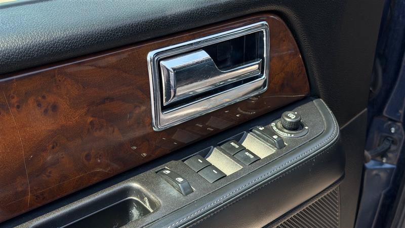 Used 2016 Lincoln Navigator L Select AWD/4WD image 20