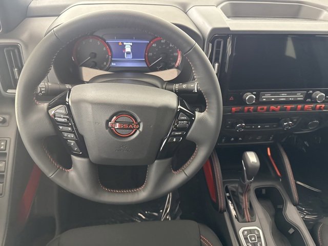 New 2026 Nissan Frontier PRO-4X w/ Pro-4x Convenience Package image 24