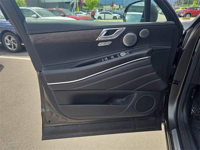 Used 2025 Genesis GV80 3.5T Advanced image 13