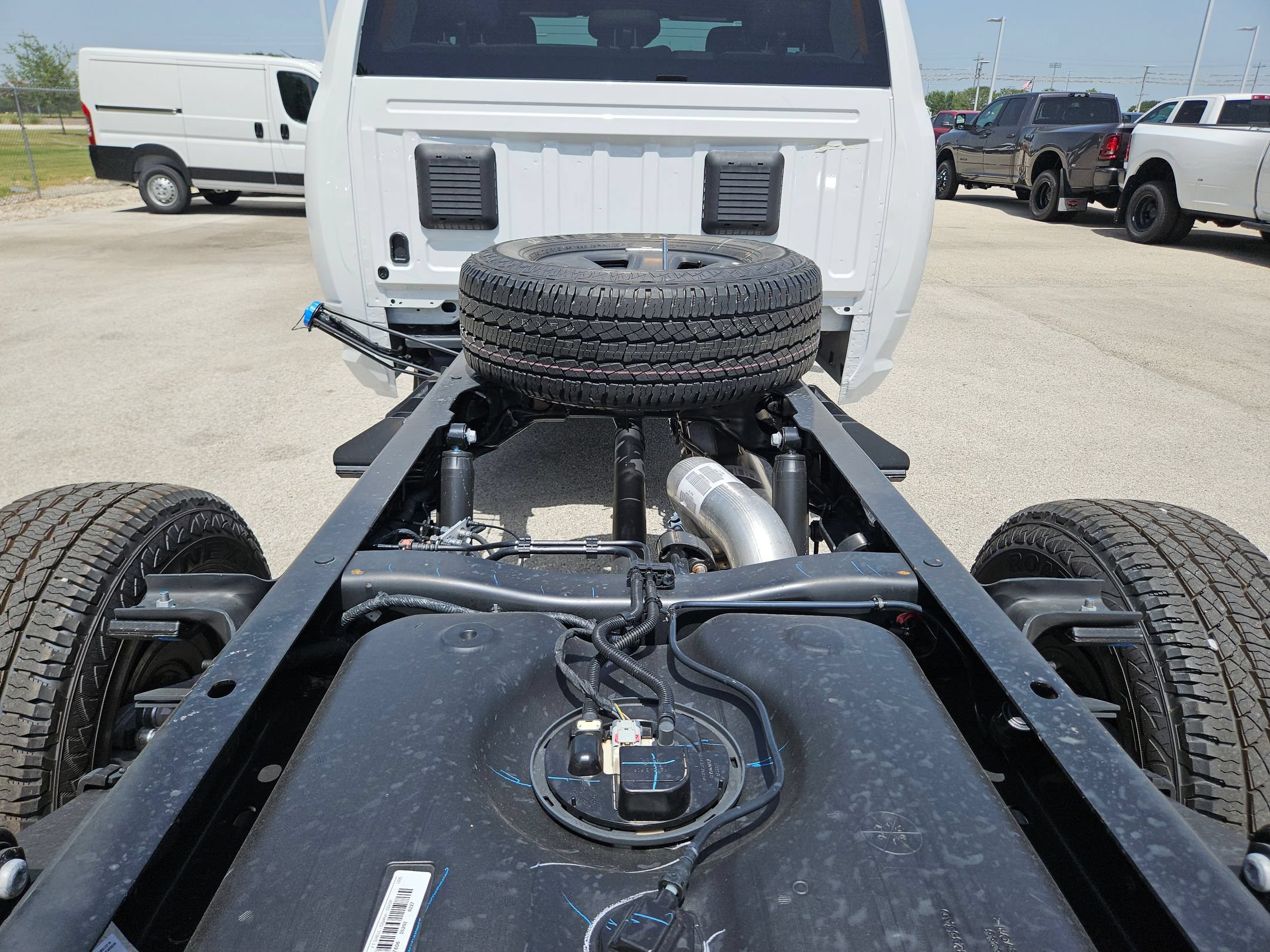 New 2026 RAM 3500 Tradesman AWD/4WD image 19