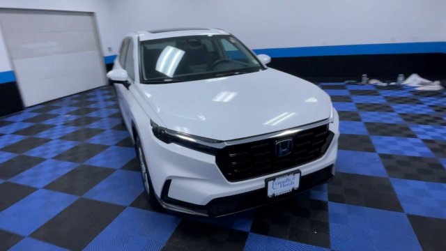 Certified 2026 Honda CR-V EX image 2
