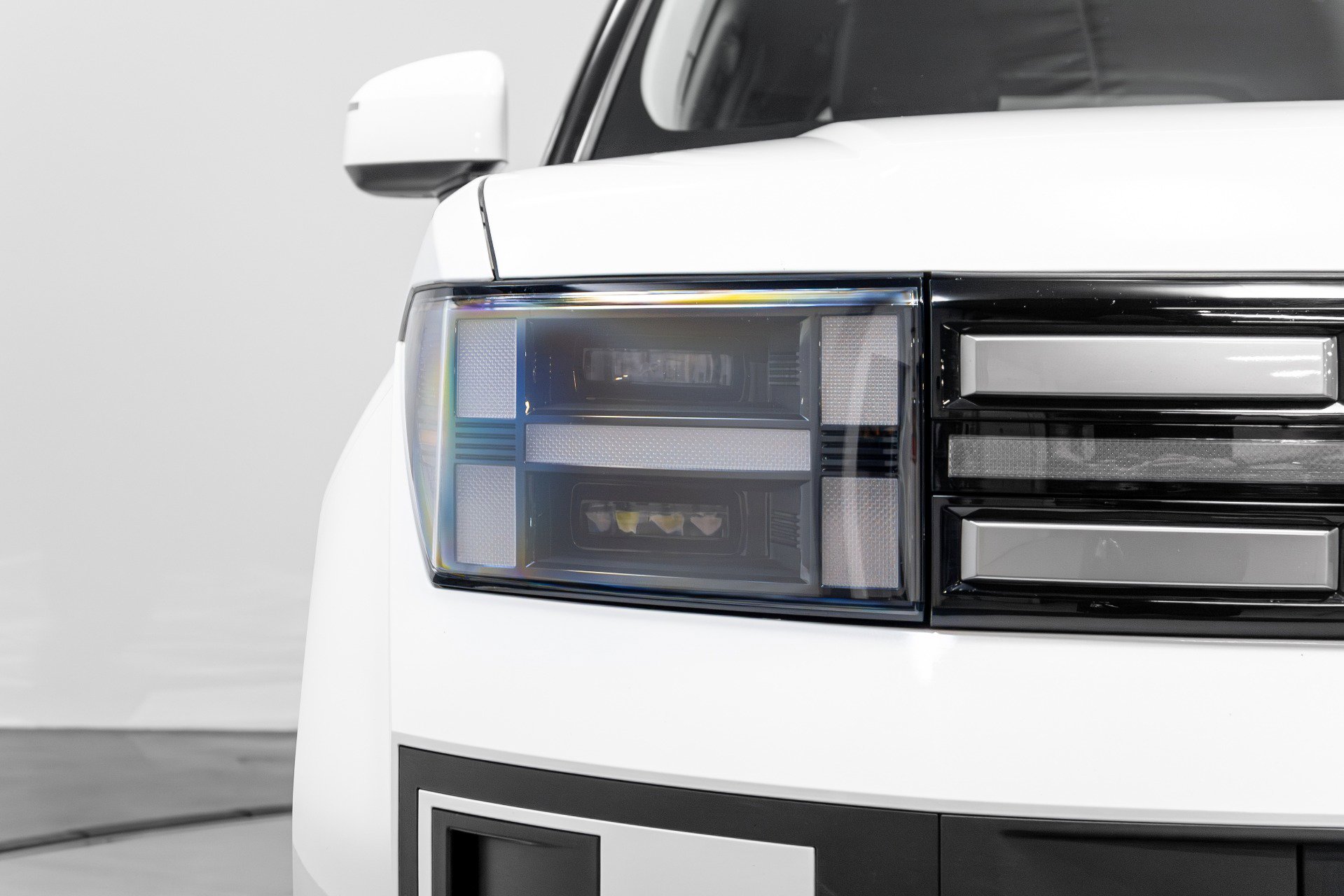 Used 2025 Hyundai Santa Fe SEL image 45