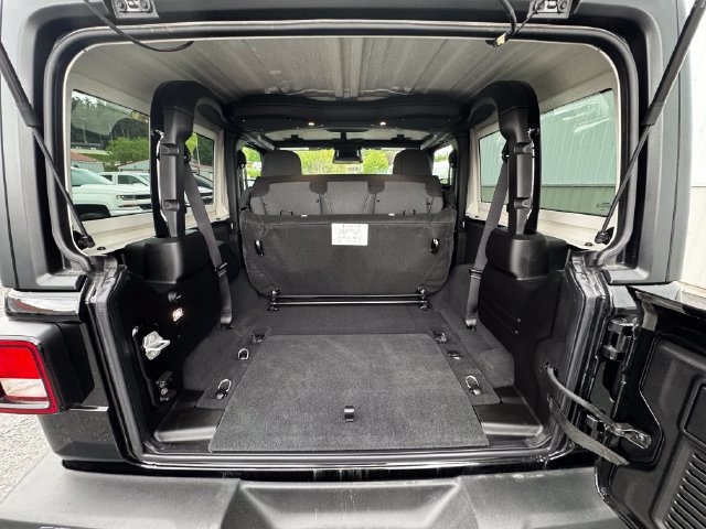New 2026 Jeep Wrangler Sport AWD/4WD image 24