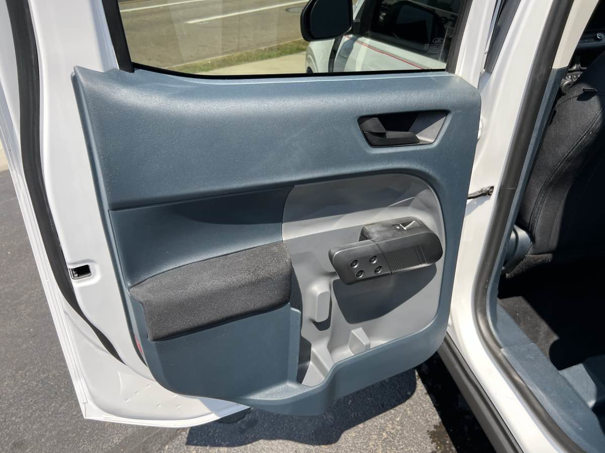 Used 2022 Ford Maverick XL image 15