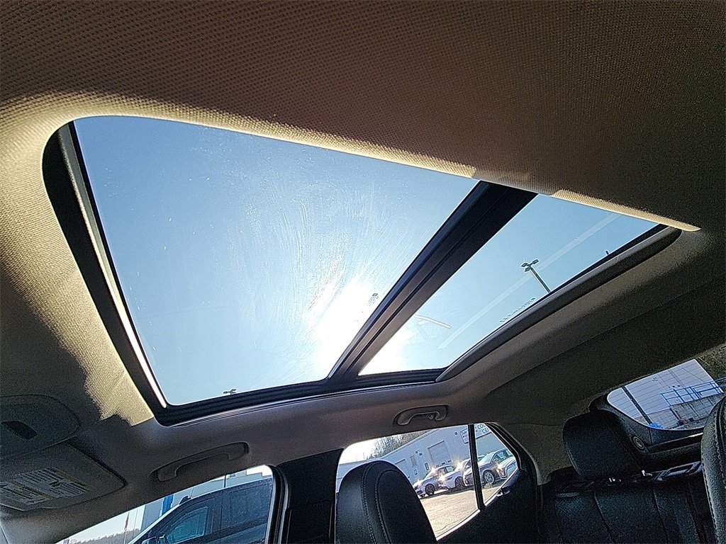 Used 2021 Buick Encore GX Essence w/ Advanced Technology Package image 26