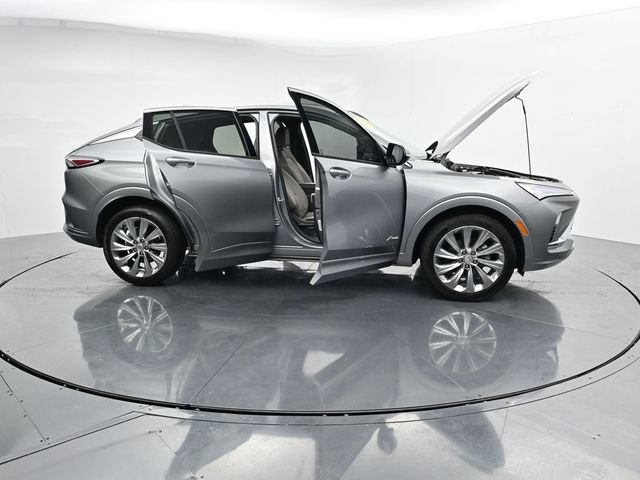 Used 2024 Buick Envista Avenir FWD image 38
