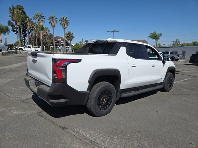 Used 2026 Chevrolet Silverado EV LT AWD/4WD image 3