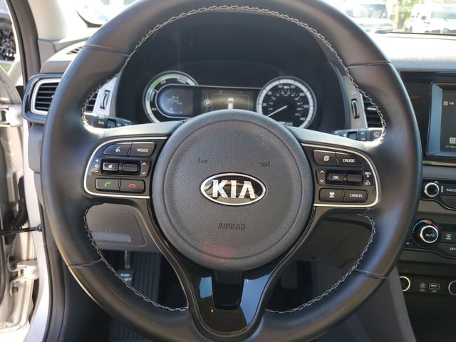 Used 2019 Kia Niro EX image 19