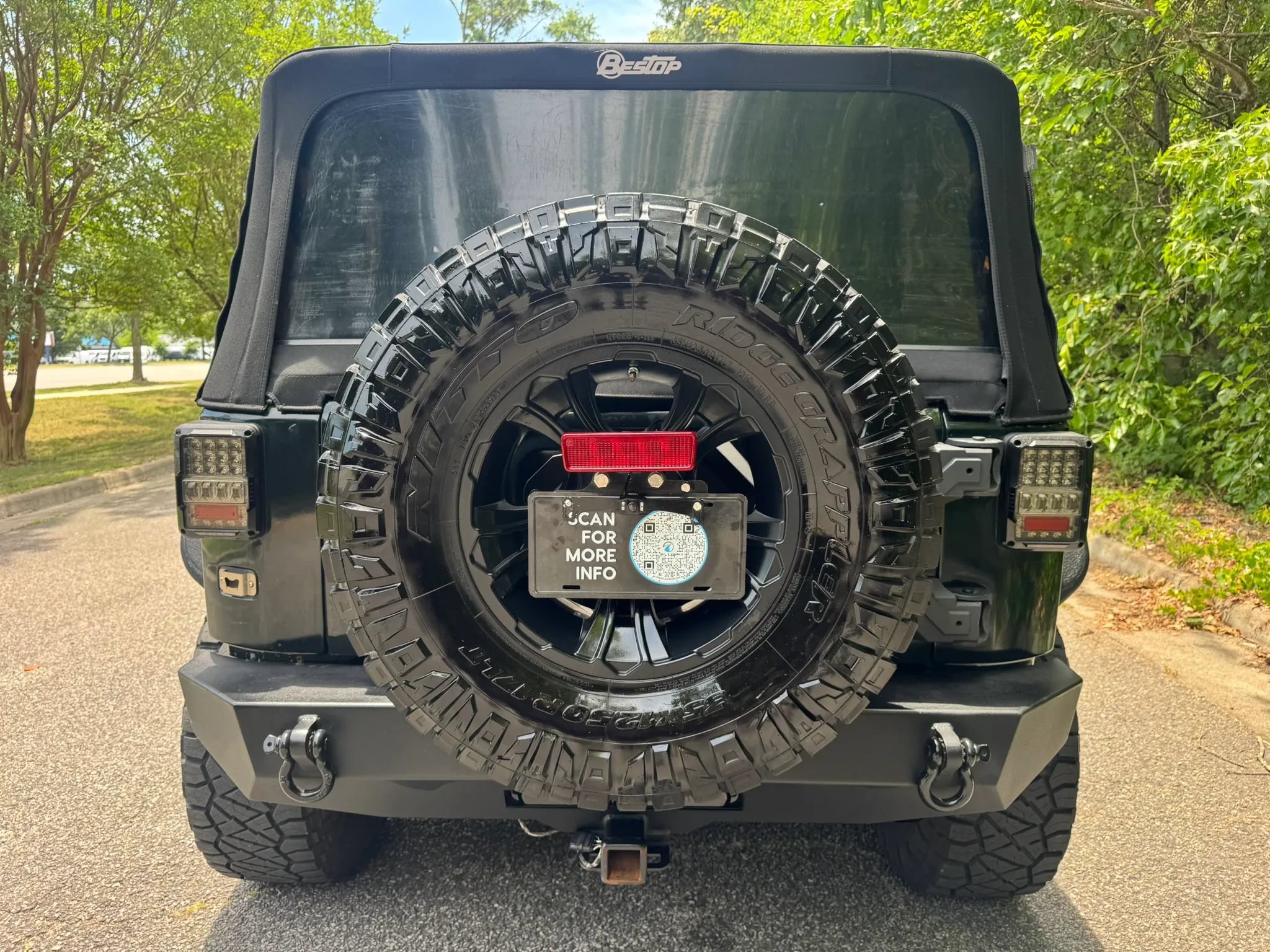 Used 2012 Jeep Wrangler Sport w/ Connectivity Group AWD/4WD image 5