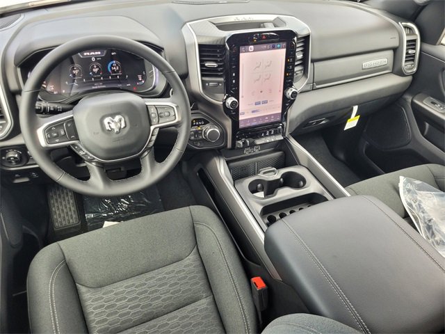 New 2026 RAM 1500 4x4 Crew Cab image 10