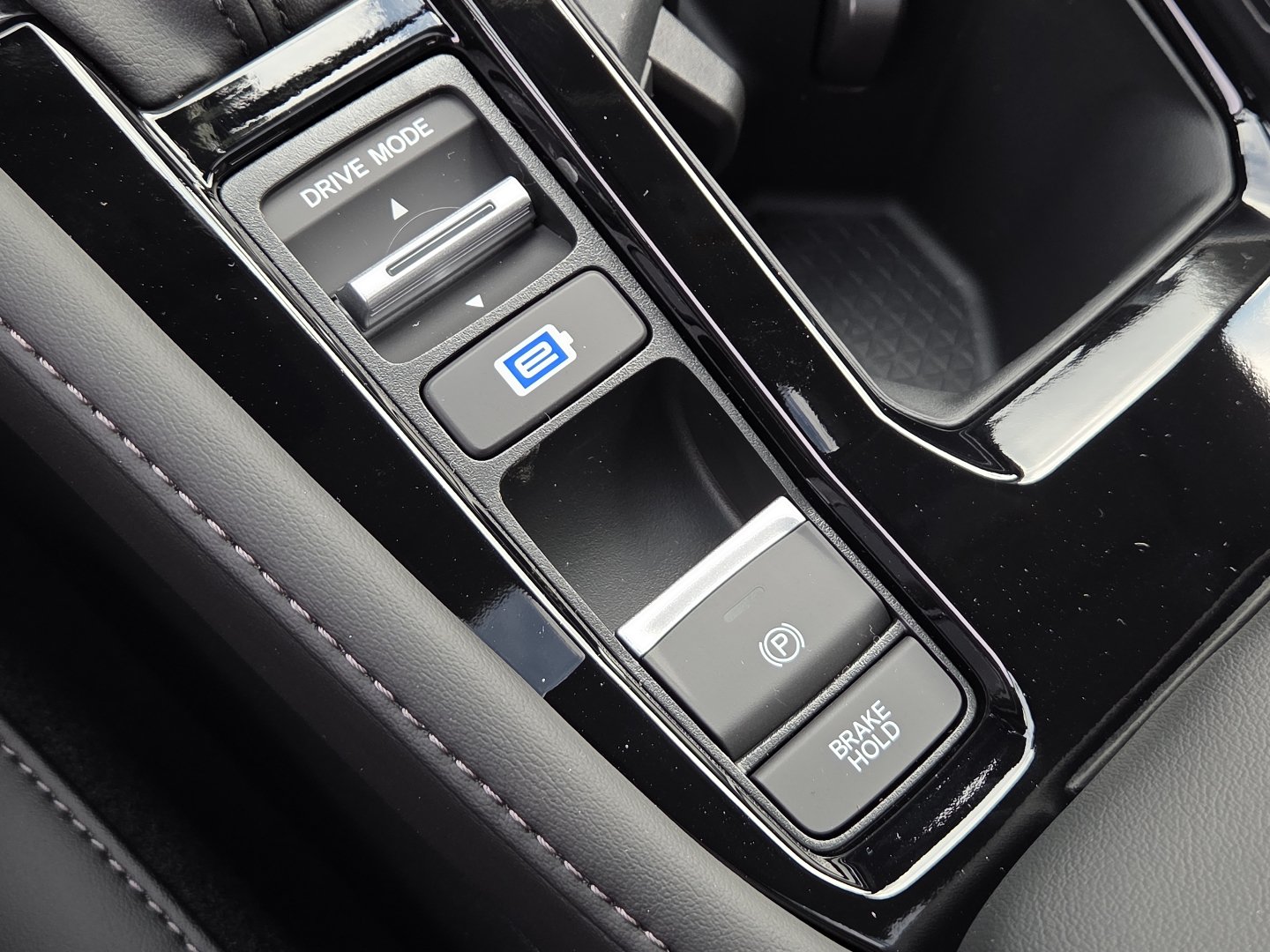 New 2026 Honda Accord Touring image 9