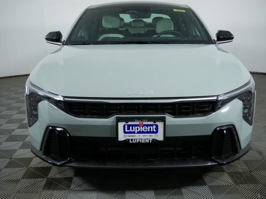 New 2026 Kia K4 GT-Line image 3