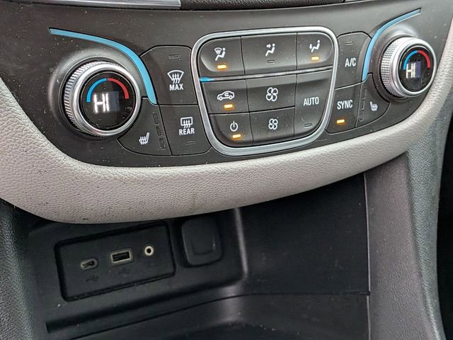 Used 2019 Chevrolet Equinox LT image 20