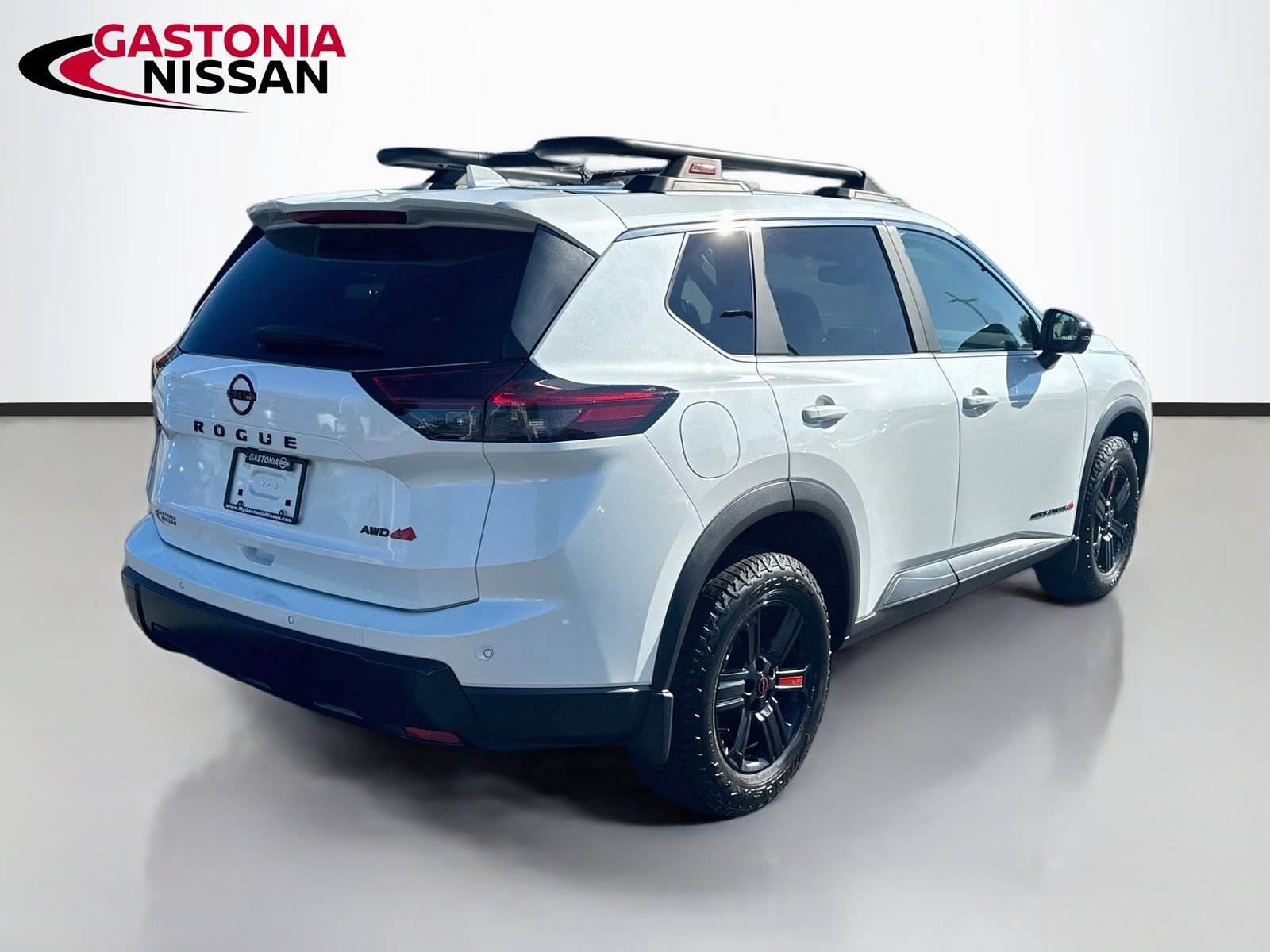 Used 2025 Nissan Rogue SV w/ Rock Creek Premium Package AWD/4WD image 9
