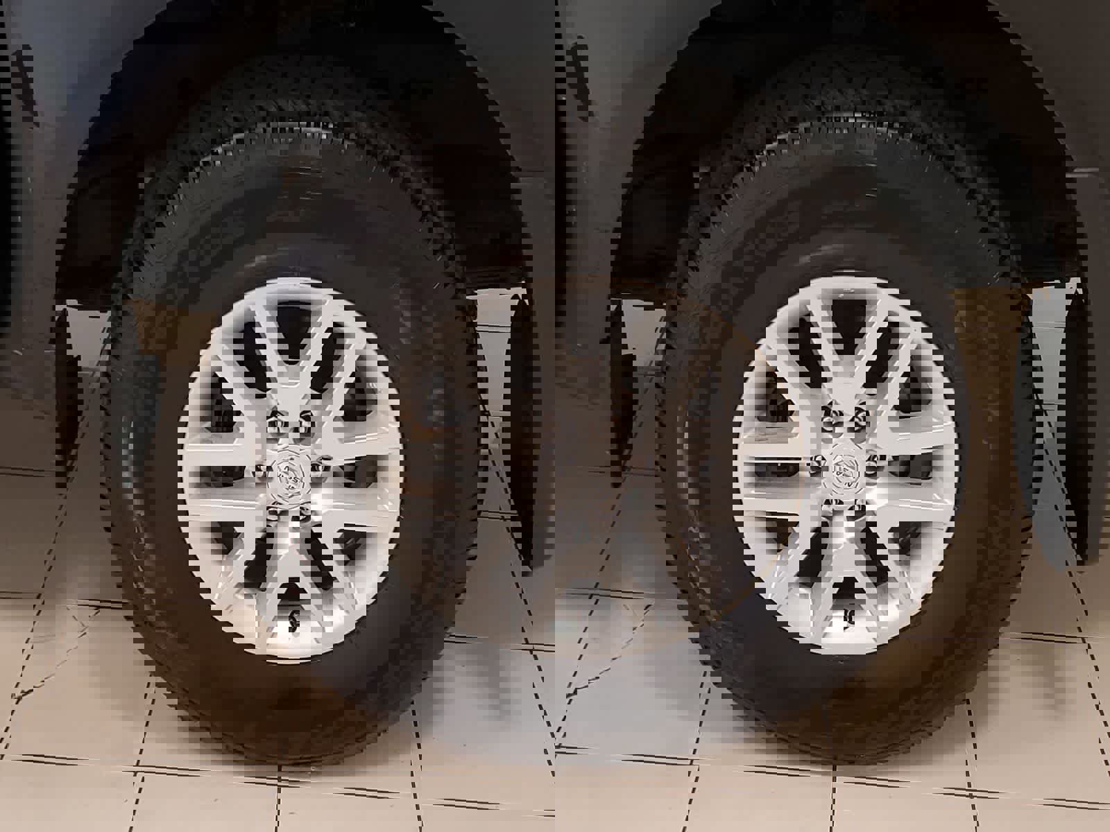 Used 2019 Nissan Frontier SV AWD/4WD image 19