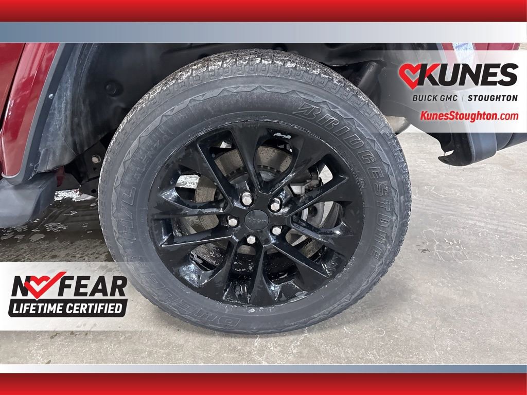 Used 2021 Jeep Wrangler Unlimited Sahara 4xe w/ Cold Weather Group image 18