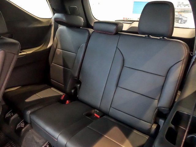 New 2026 Chevrolet Traverse Z71 w/ Enhanced Driving Package image 11